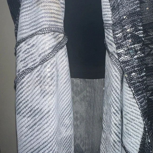 Crazy Train Black and Silver Geometric A-Line Skirt - Picture 4 of 6